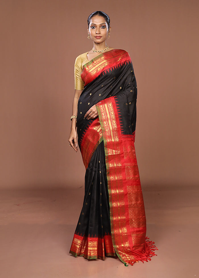 Black Gadwal Pure Silk Saree Without Blouse Piece