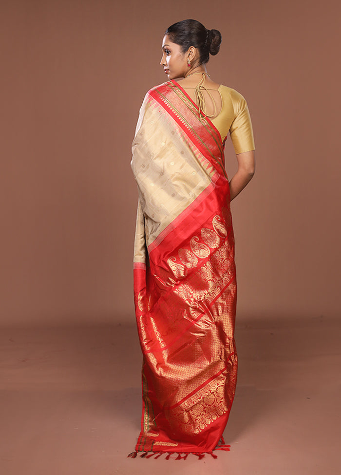 Cream Gadwal Pure Silk Saree Without Blouse Piece