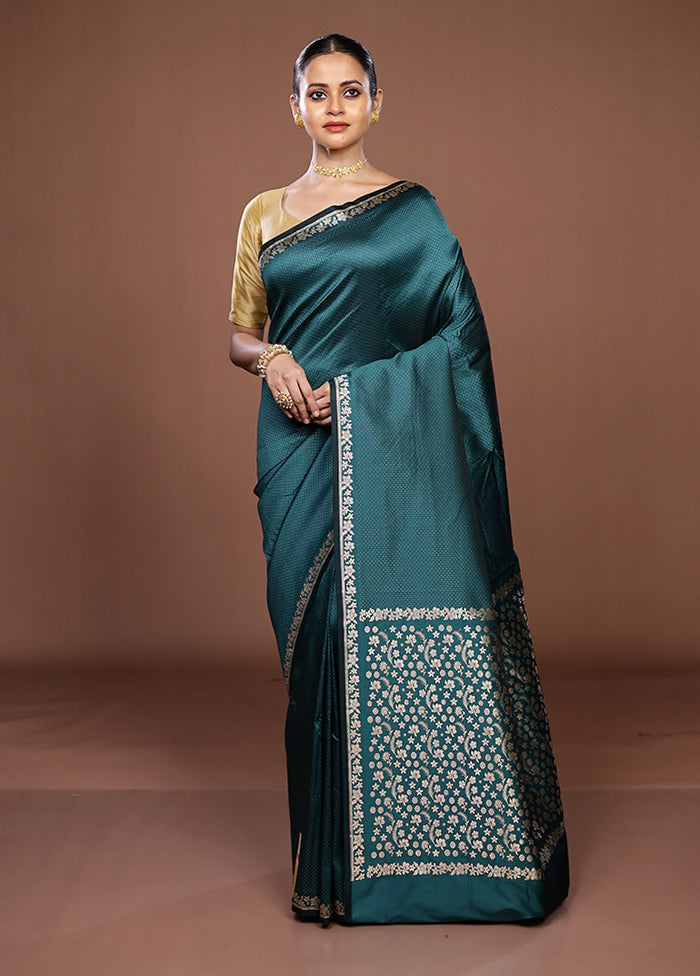 Green Katan Silk Saree With Blouse Piece