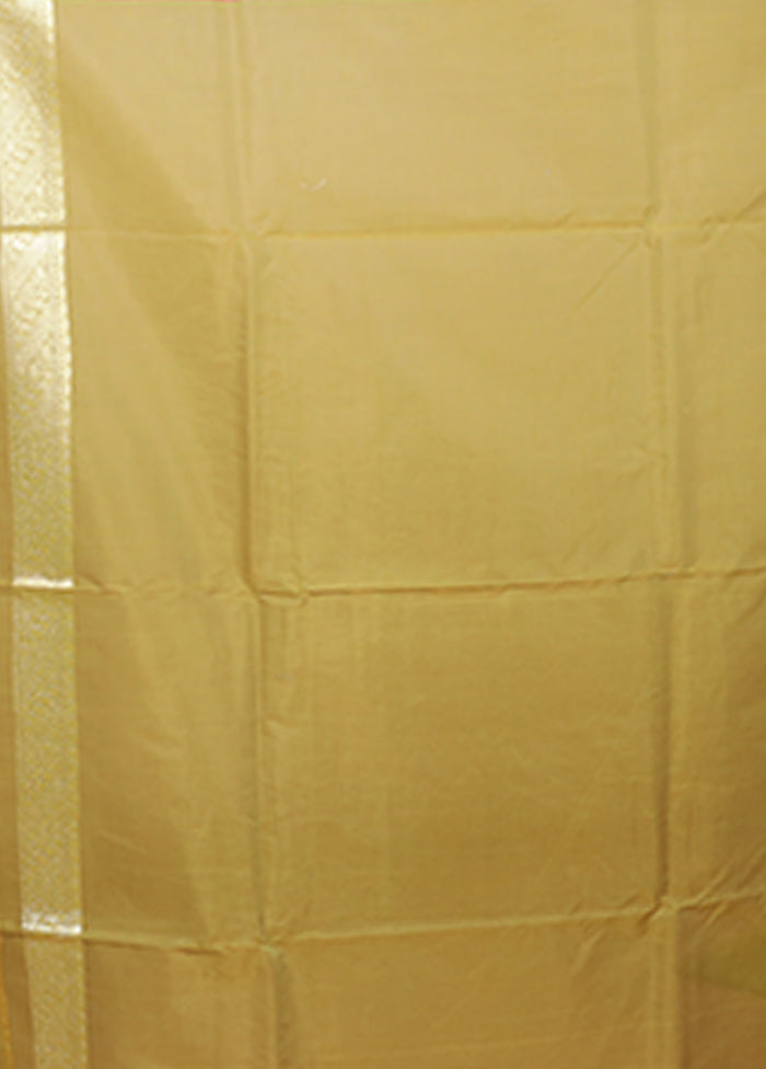 Green Kora Silk Saree With Blouse Piece