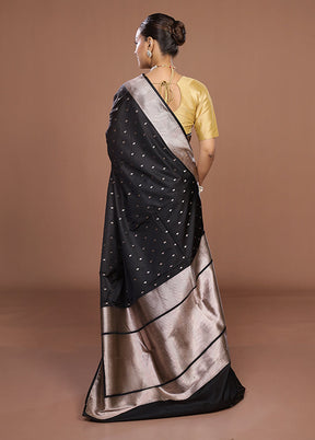 Black Katan Silk Saree With Blouse Piece