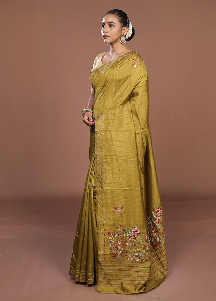 Yellow Tussar Silk Saree With Blouse Piece