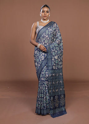 Blue Cotton Saree With Blouse Piece