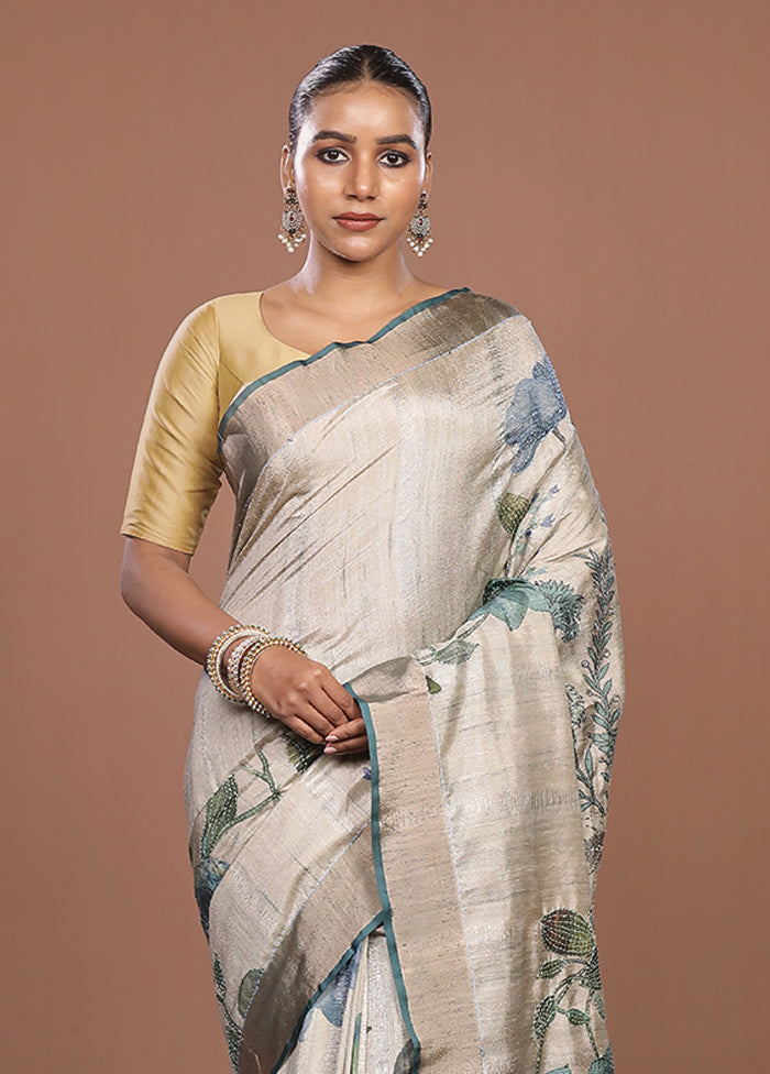 Cream Tussar Silk Saree With Blouse Piece