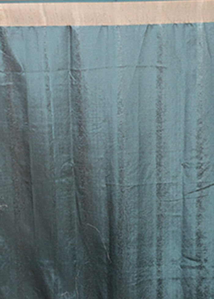 Cream Tussar Silk Saree With Blouse Piece