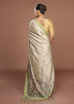 Cream Tussar Silk Saree With Blouse Piece