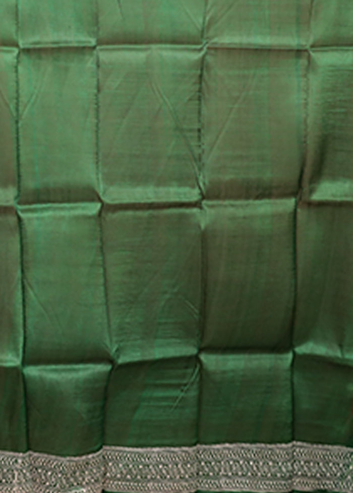 Red Printed Pure Silk Saree Without Blouse Piece