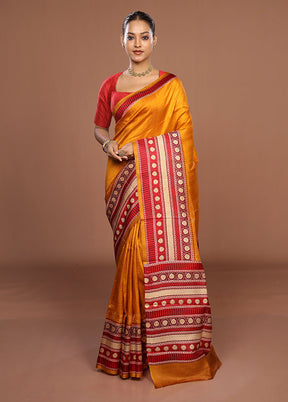 Yellow Printed Pure Silk Saree Without Blouse Piece
