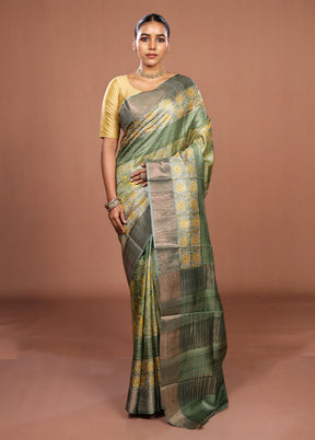 Green Handloom Tussar Pure Silk Saree With Blouse Piece