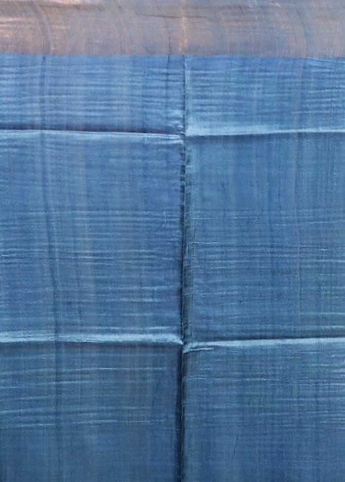 Cream Handloom Tussar Pure Silk Saree With Blouse Piece