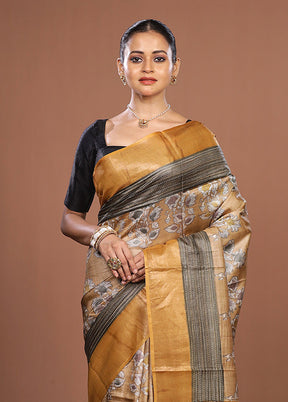 Cream Handloom Tussar Pure Silk Saree With Blouse Piece
