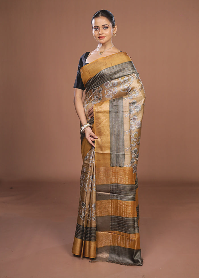 Cream Handloom Tussar Pure Silk Saree With Blouse Piece