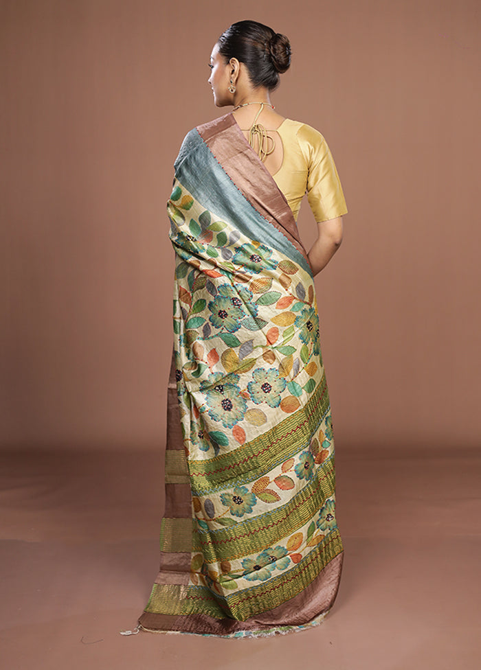Cream Handloom Tussar Pure Silk Saree With Blouse Piece
