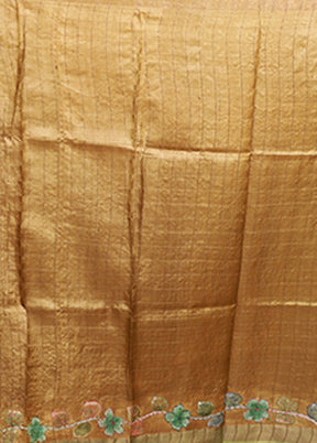 Multicolor Handloom Tussar Pure Silk Saree With Blouse Piece