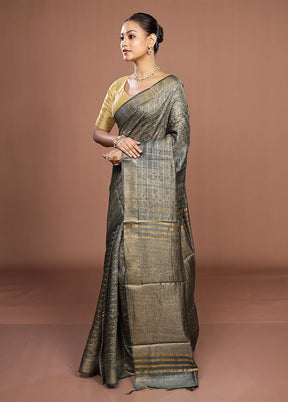 Grey Handloom Tussar Pure Silk Saree With Blouse Piece