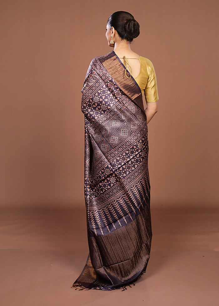 Grey Handloom Tussar Pure Silk Saree With Blouse Piece