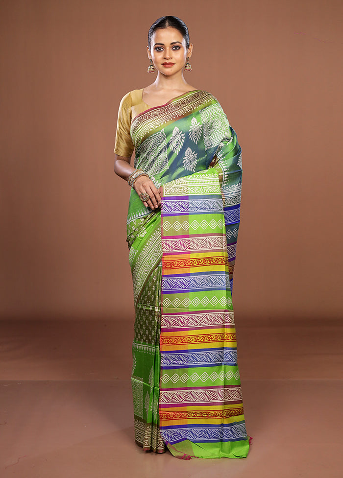 Green Printed Pure Silk Saree Without Blouse Piece