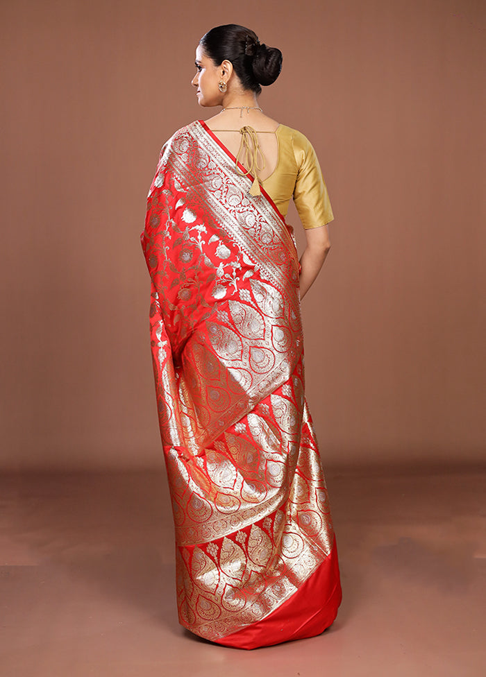 Red Banarasi Silk Saree With Blouse Piece