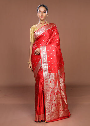 Red Banarasi Silk Saree With Blouse Piece