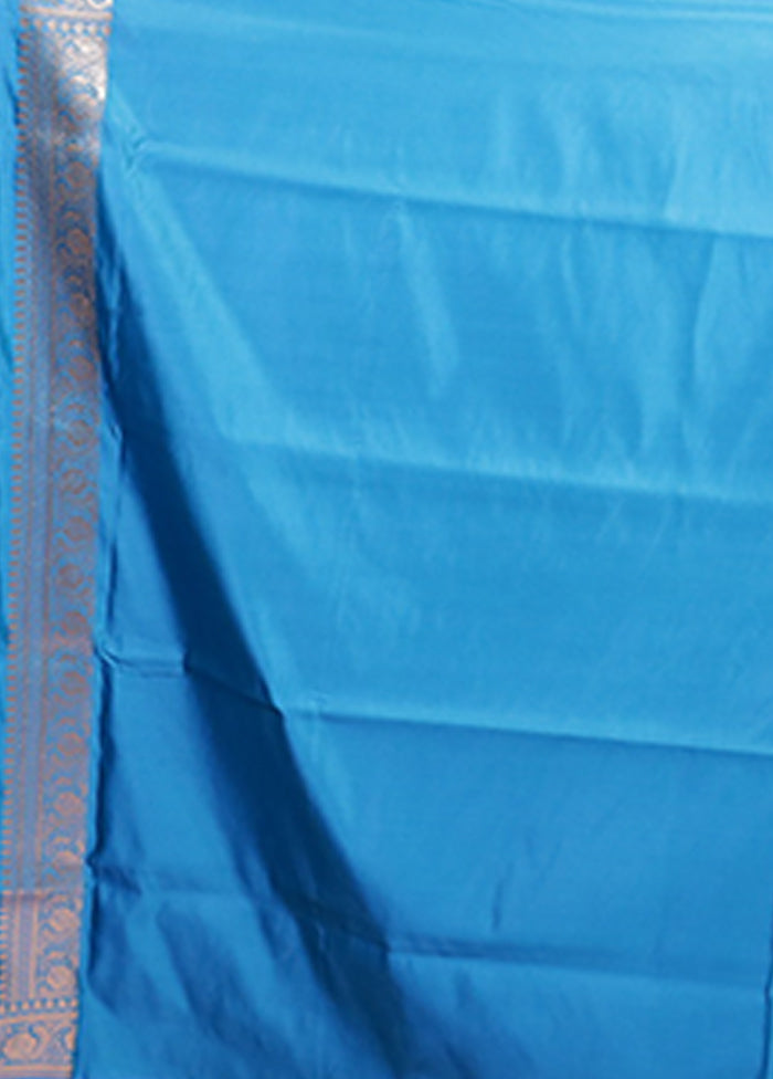 Blue Banarasi Silk Saree With Blouse Piece