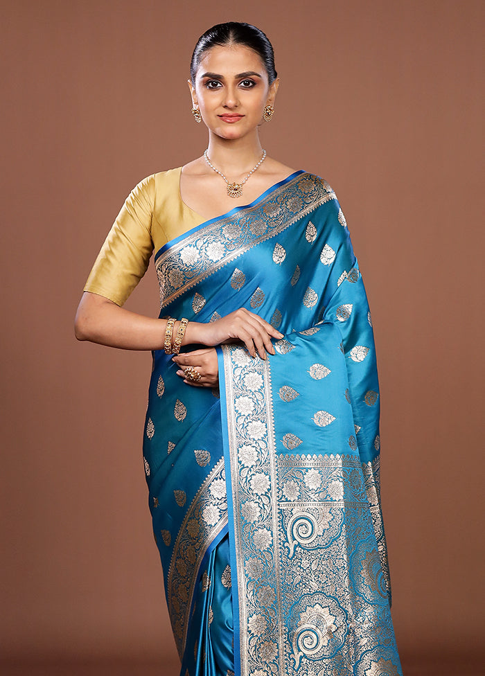 Green Banarasi Silk Saree With Blouse Piece