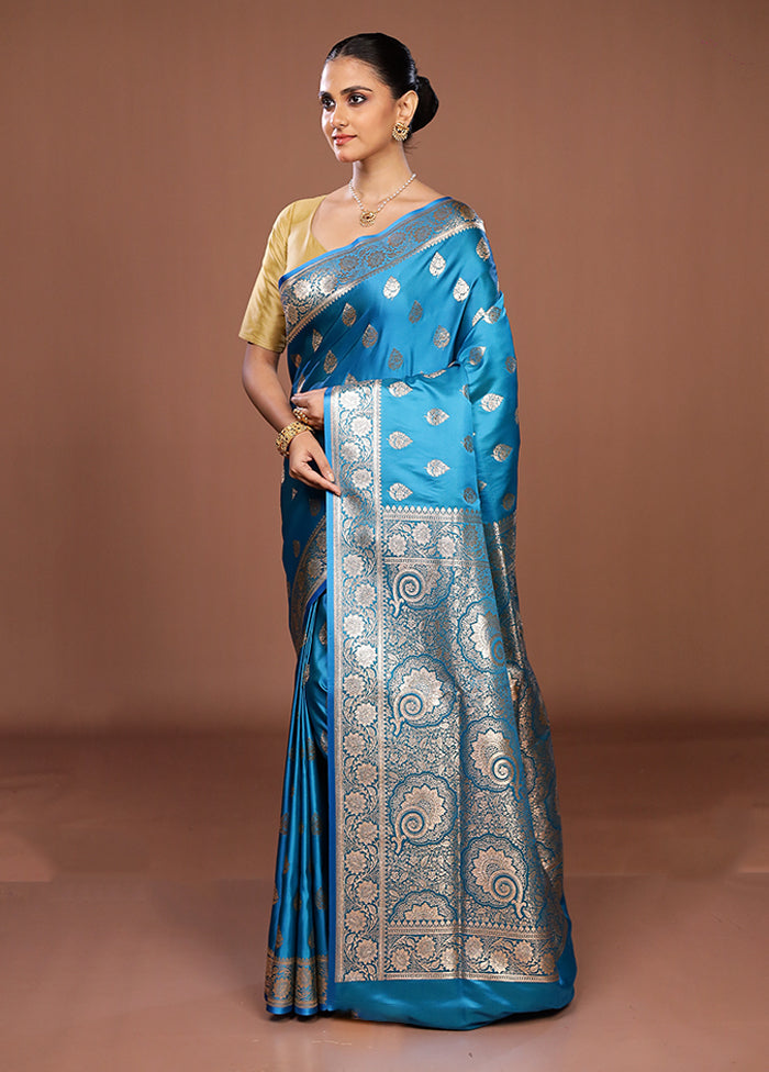 Green Banarasi Silk Saree With Blouse Piece