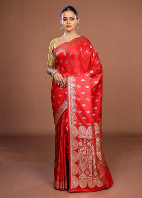Red Banarasi Silk Saree With Blouse Piece