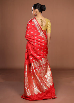 Red Banarasi Silk Saree With Blouse Piece