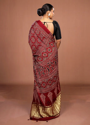 Maroon Printed Pure Silk Saree Without Blouse Piece