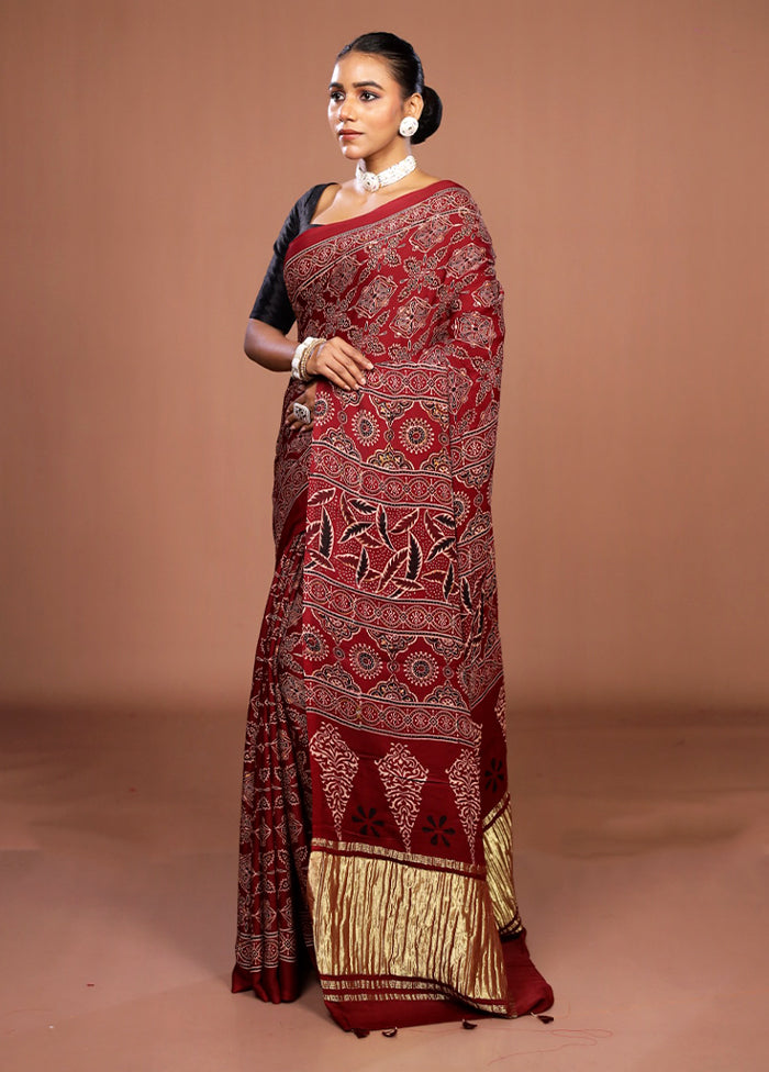 Maroon Printed Pure Silk Saree Without Blouse Piece