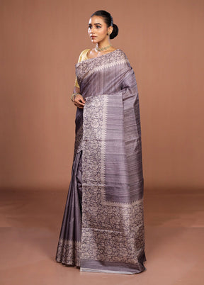 Grey Tussar Silk Saree With Blouse Piece