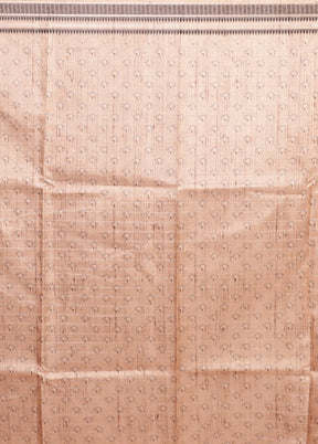 Cream Tussar Silk Saree With Blouse Piece