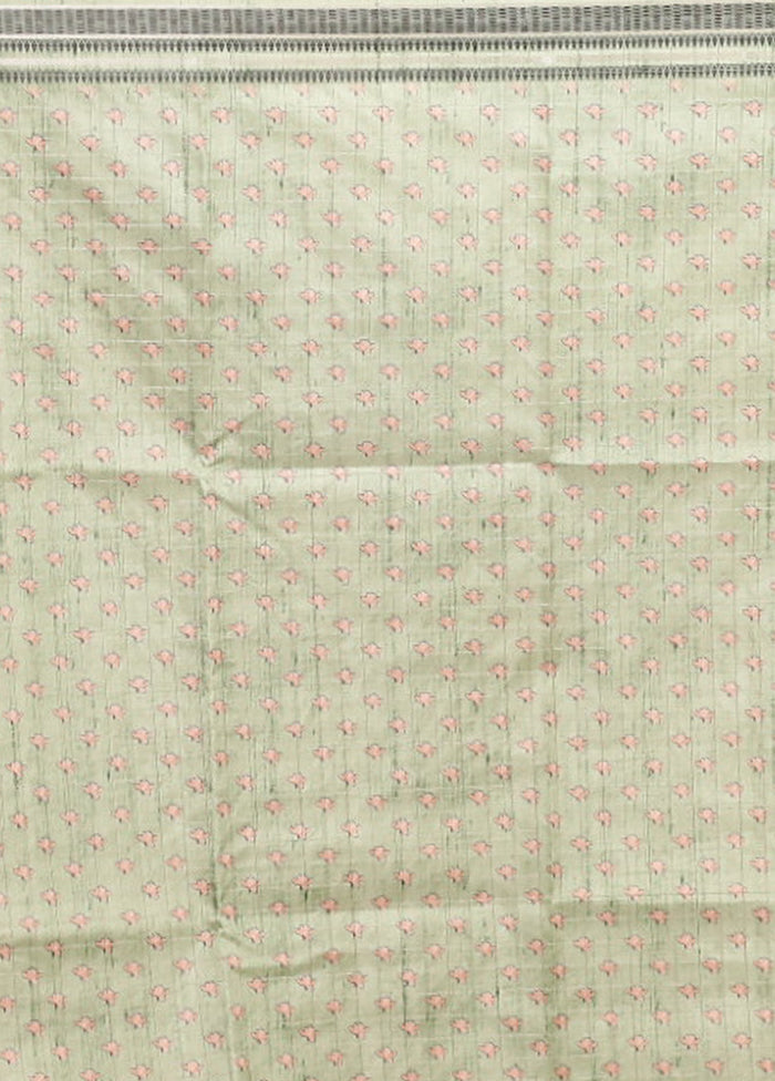 Green Tussar Silk Saree With Blouse Piece