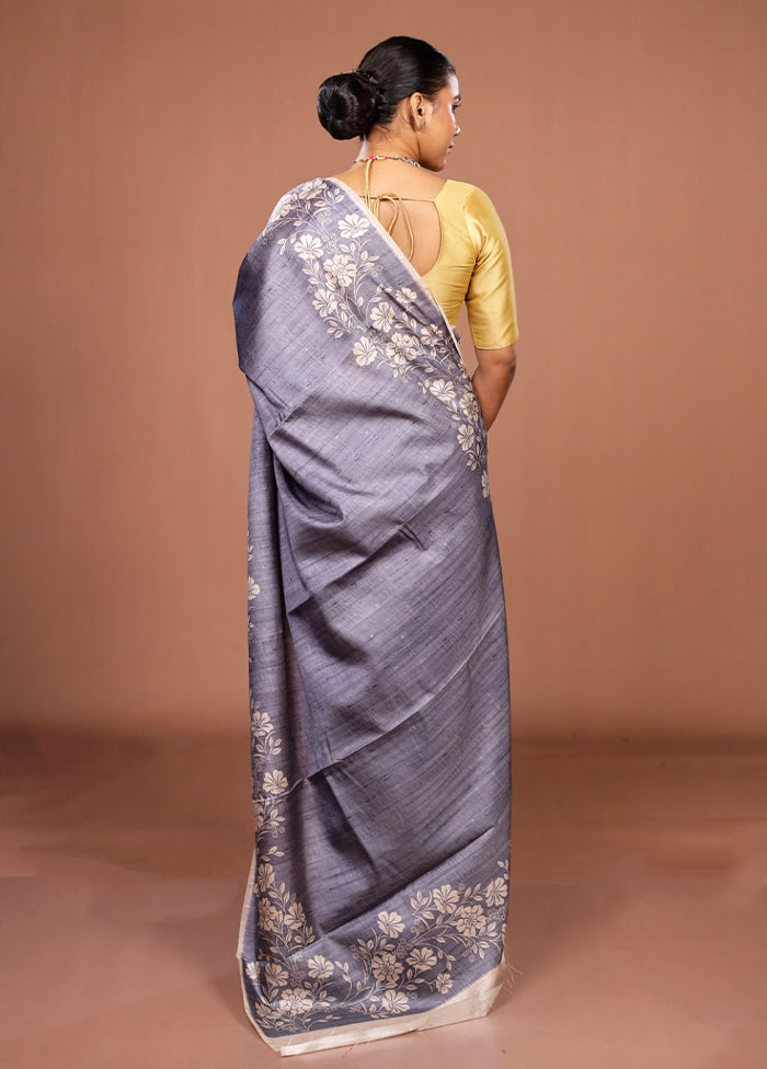 Grey Tussar Silk Saree With Blouse Piece