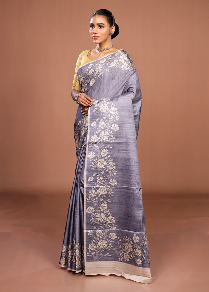 Grey Tussar Silk Saree With Blouse Piece
