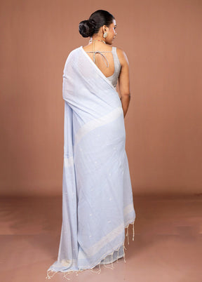 Blue Matka Silk Saree With Blouse Piece