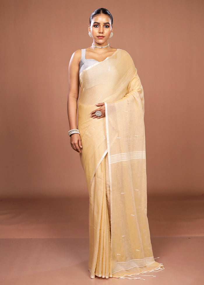 Cream Matka Silk Saree With Blouse Piece