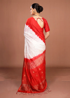 White Matka Silk Saree With Blouse Piece