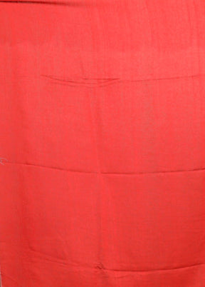 White Matka Silk Saree With Blouse Piece