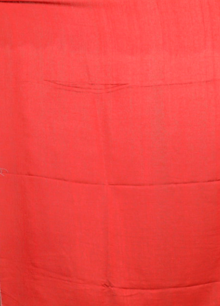 White Matka Silk Saree With Blouse Piece