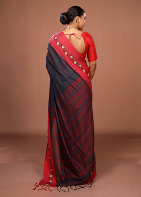 Grey Matka Silk Saree With Blouse Piece
