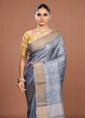 Grey Handloom Tussar Pure Silk Saree With Blouse Piece