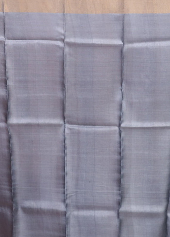 Grey Handloom Tussar Pure Silk Saree With Blouse Piece