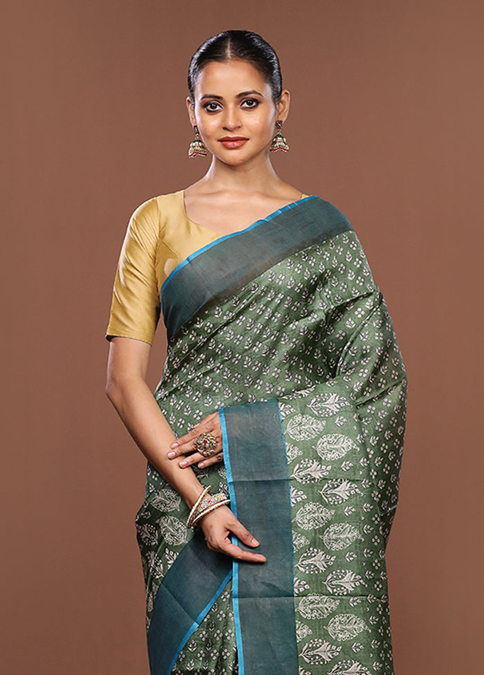 Green Handloom Tussar Pure Silk Saree With Blouse Piece