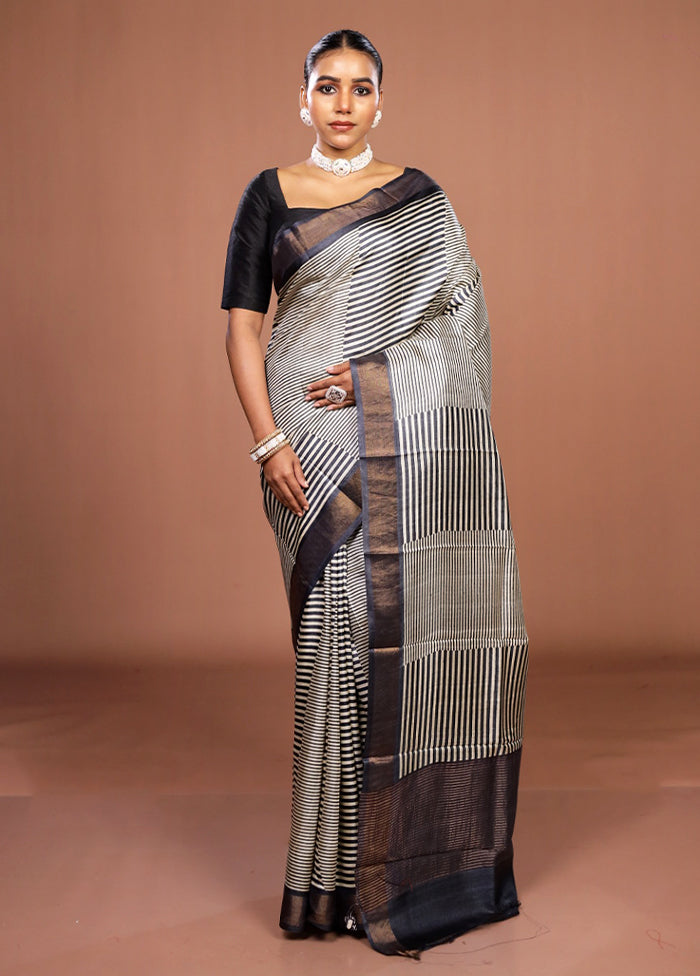 Cream Handloom Tussar Pure Silk Saree With Blouse Piece