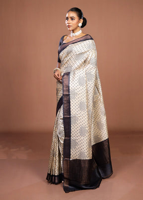 Cream Handloom Tussar Pure Silk Saree With Blouse Piece