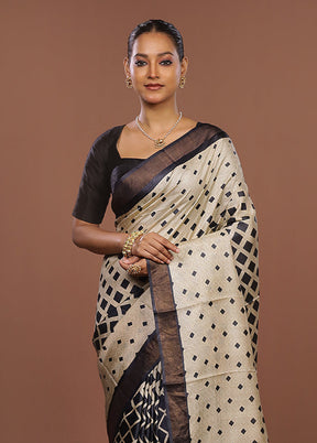 Cream Handloom Tussar Pure Silk Saree With Blouse Piece
