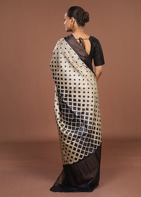 Cream Handloom Tussar Pure Silk Saree With Blouse Piece