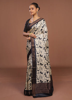 Cream Handloom Tussar Pure Silk Saree With Blouse Piece