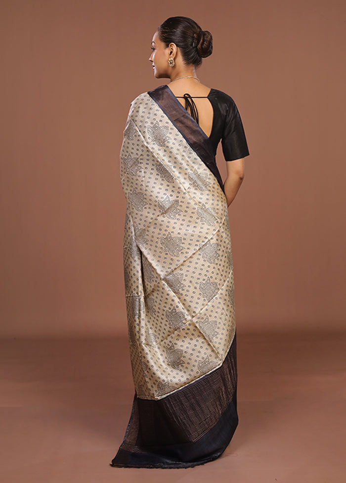 Cream Handloom Tussar Pure Silk Saree With Blouse Piece